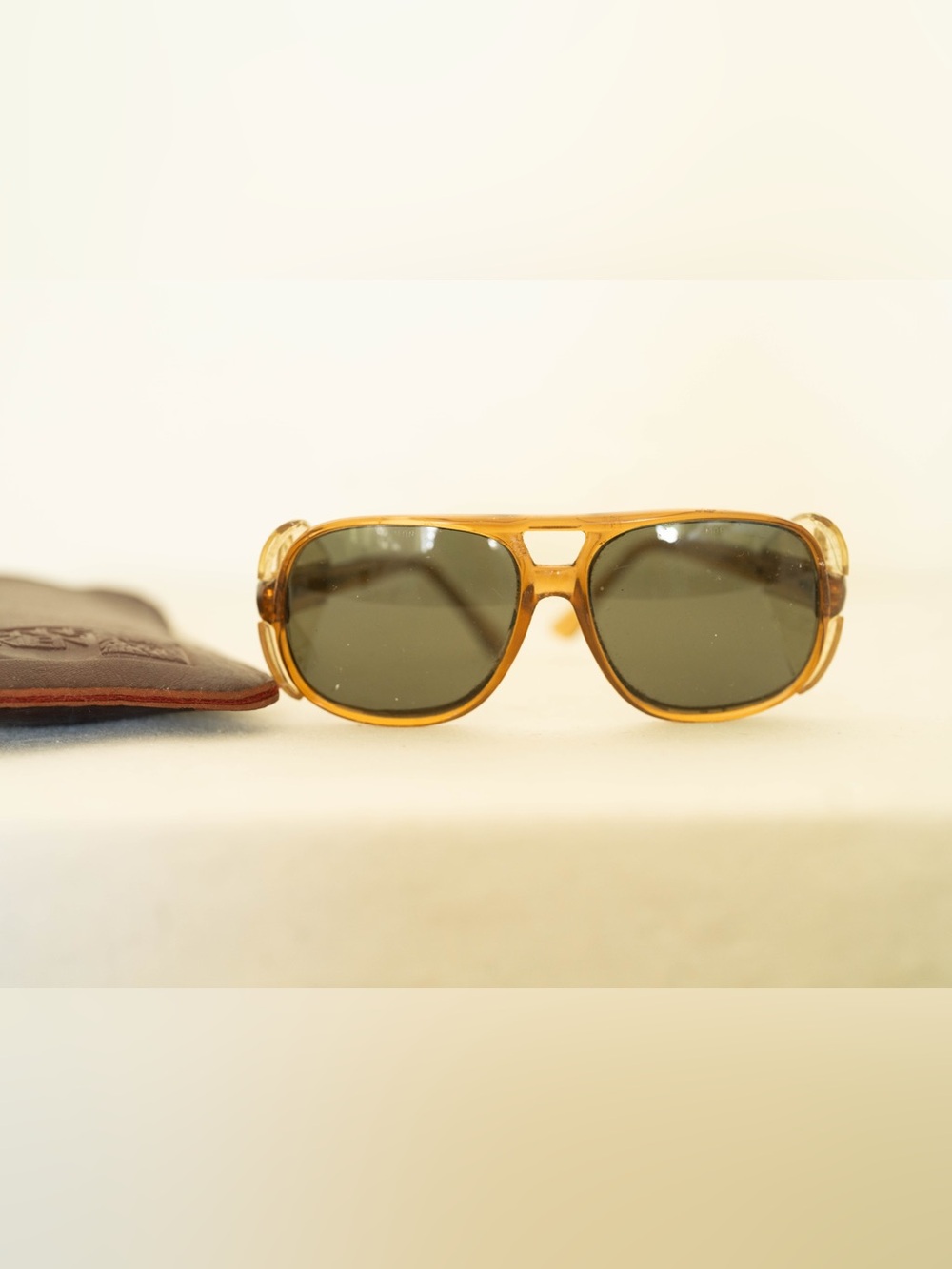 Vintage Anne Klein II Amber Aviator Sunglasses w/ Leather Case
